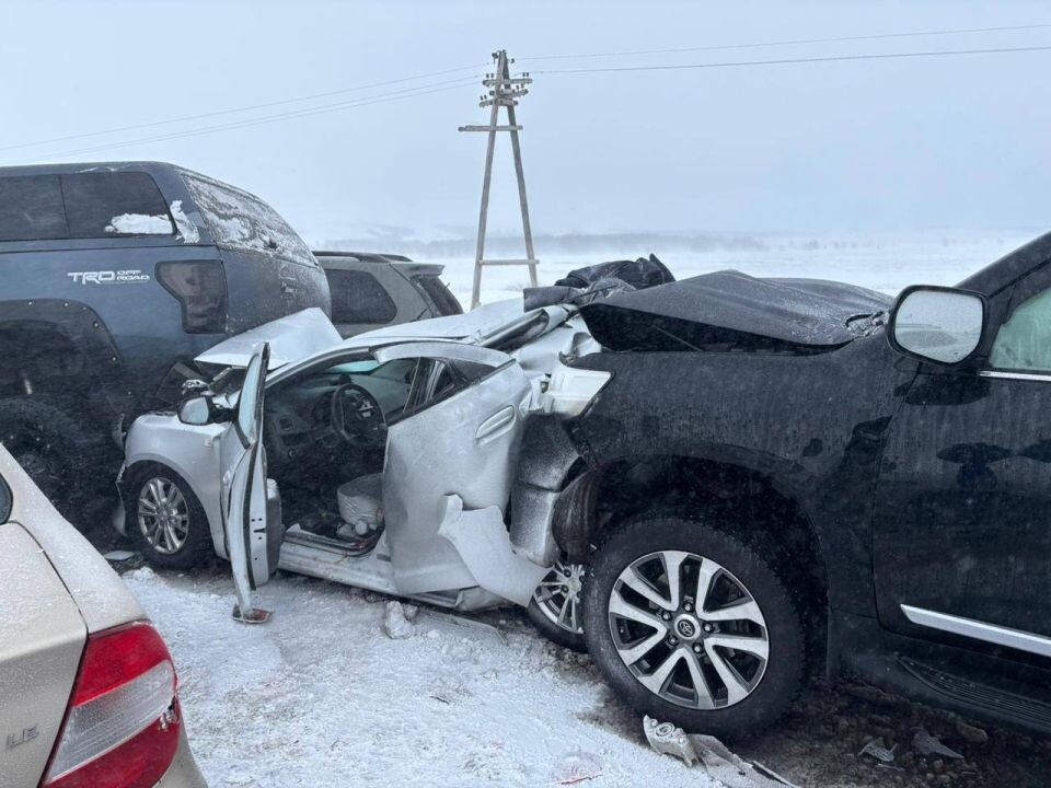    Массовое ДТП в Казахстане. Источник: "Инцидент Барнаул"