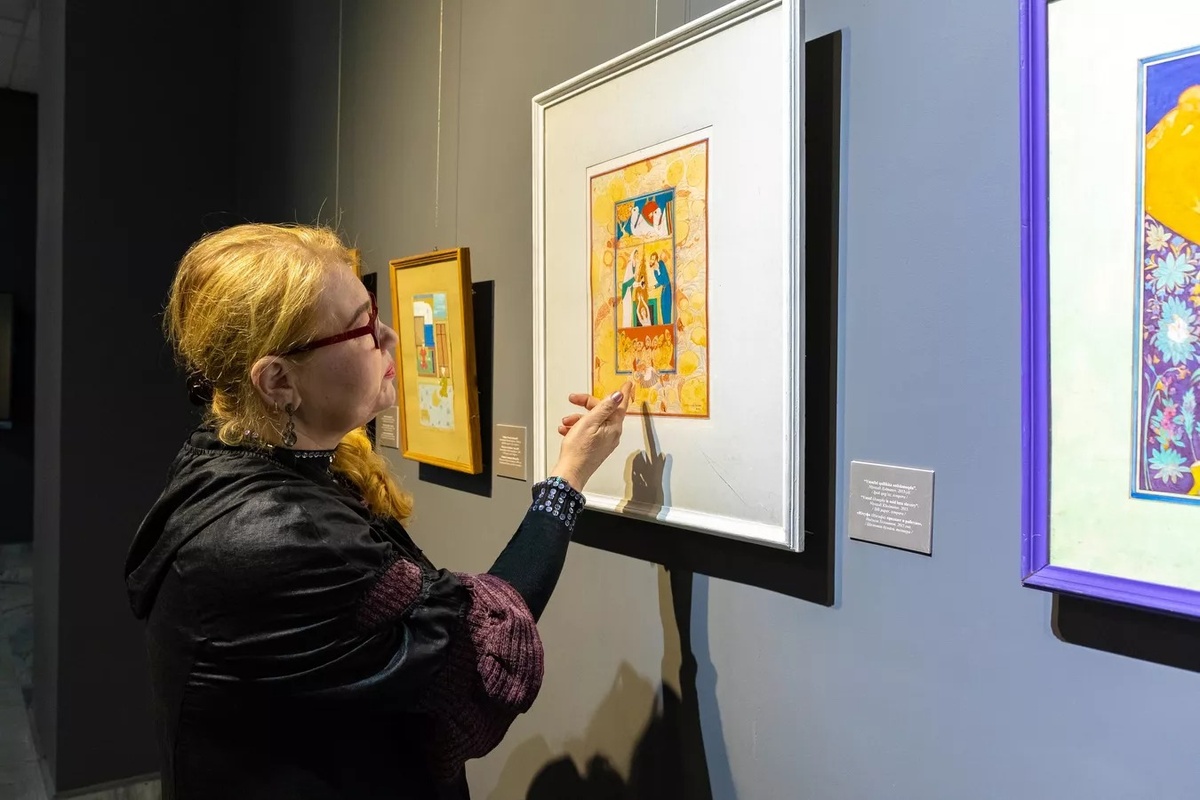 © Sputnik / Бахром Хатамов. Посетительница музея.