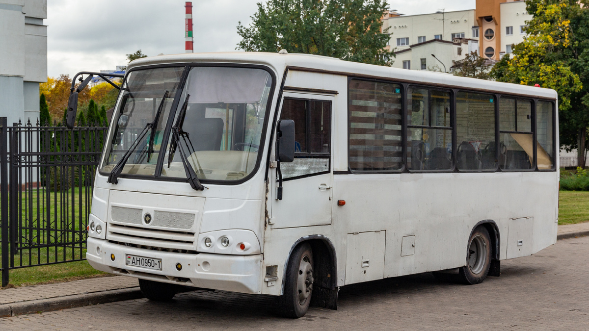 нео-классический (все же уже не 3205) ПАЗ в Бресте и с брестскими номерами