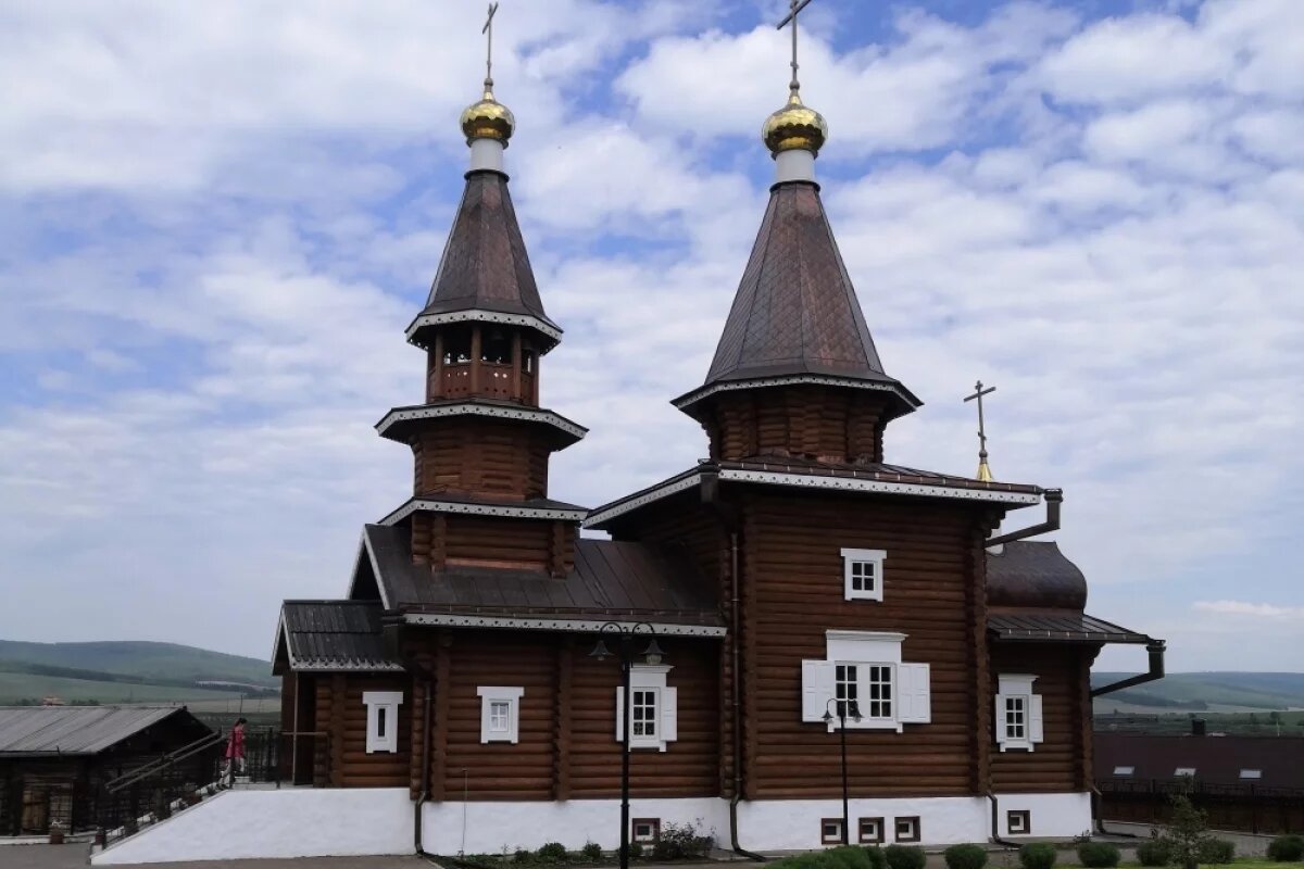    По пути святителя.