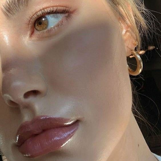 Желаю тебе быть, как новогодний фейерверк — светишься ты, восхищаются все.