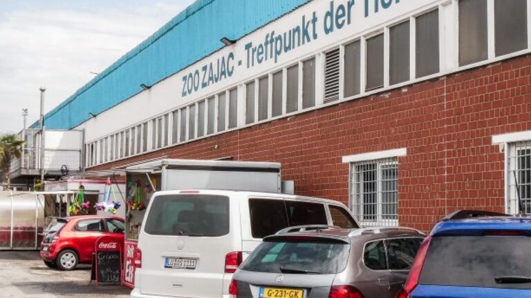 Зоомагазин Zoo Zajac в немецком Дуйсбурге