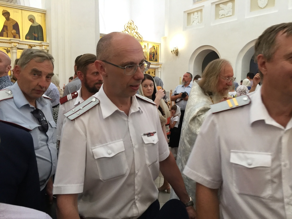 Казаки в храме