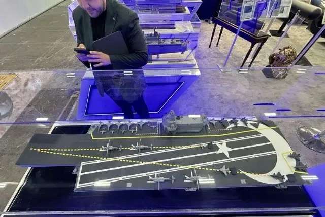 Национальный авианосец класса MUGEM. Турция. Фото: DPO