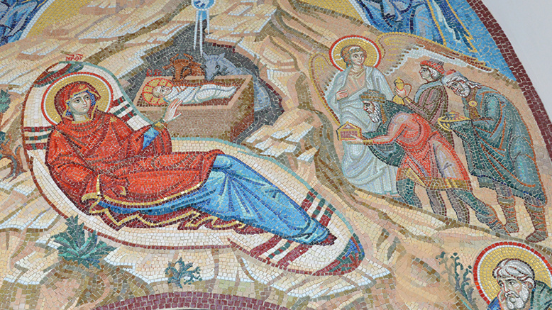 они преподнесли  дары, фрагментмозаичной композиции