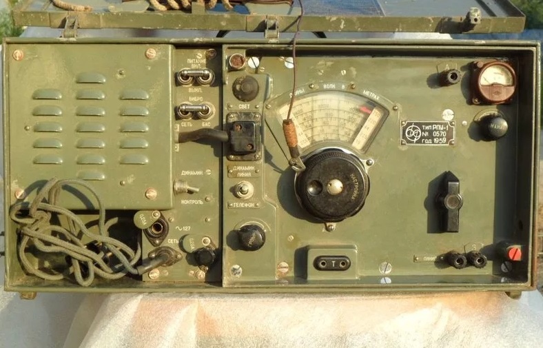 Радиоприёмник РПУ-1
