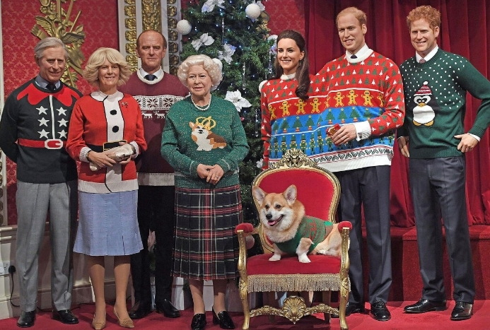 Особенно понравился один на двоих свитер!