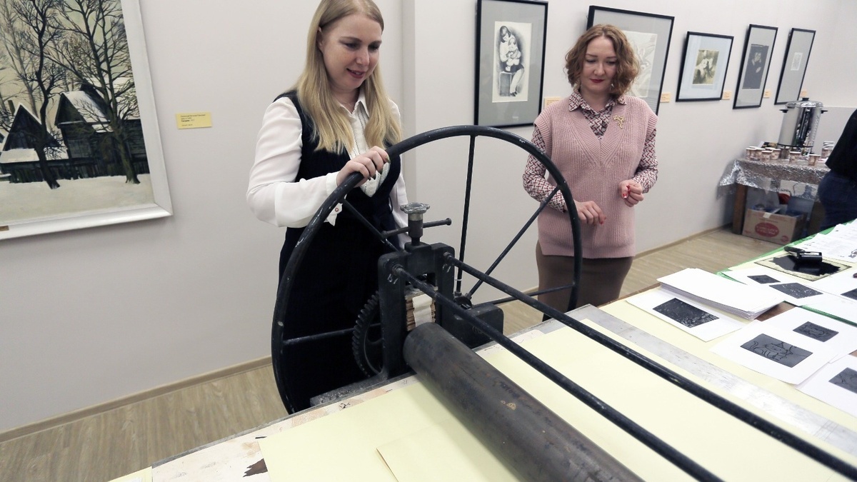     Источник: Приморская краевая картинная галерея