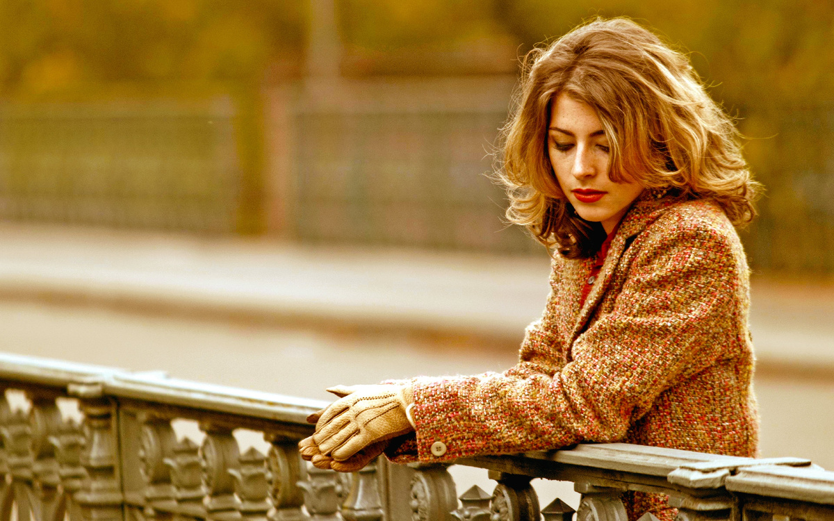 старалась не вспоминать о девочке