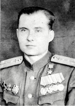 Герой Советского Союза Тушин Иван Тимофеевич 