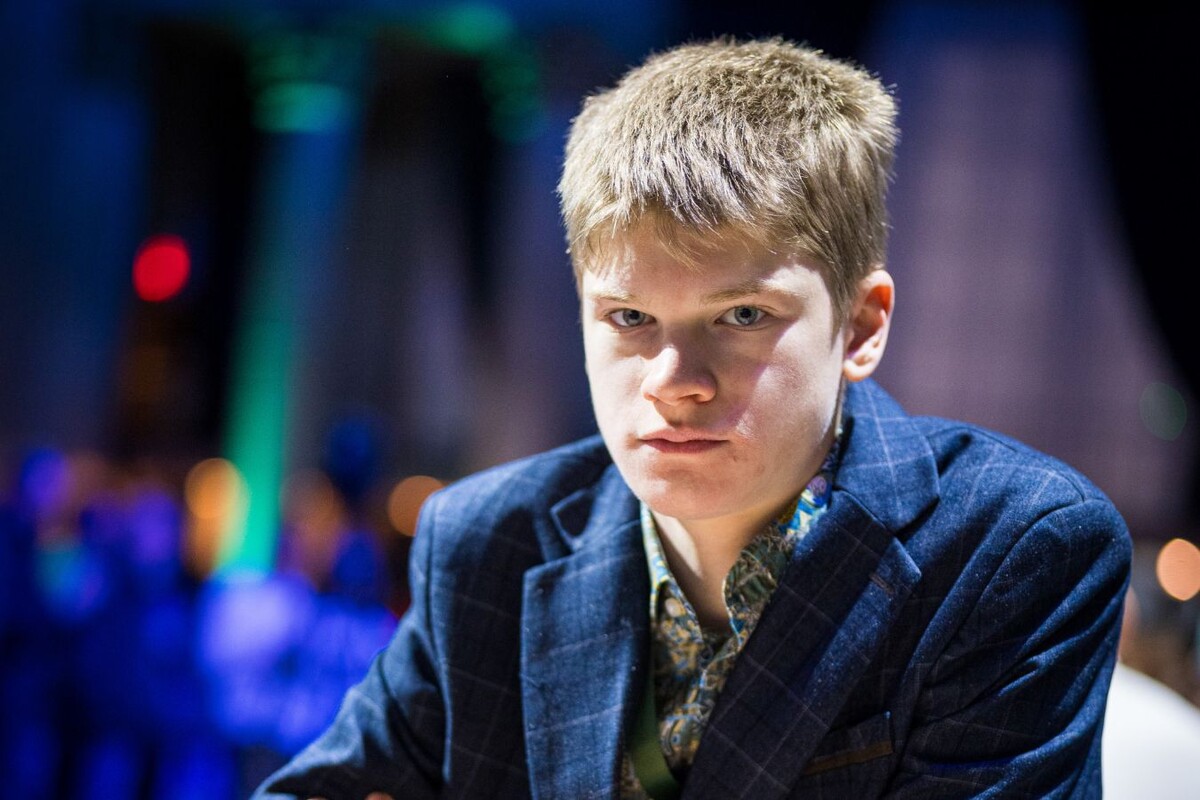 Володар Мурзин (ФОТО: FIDE)