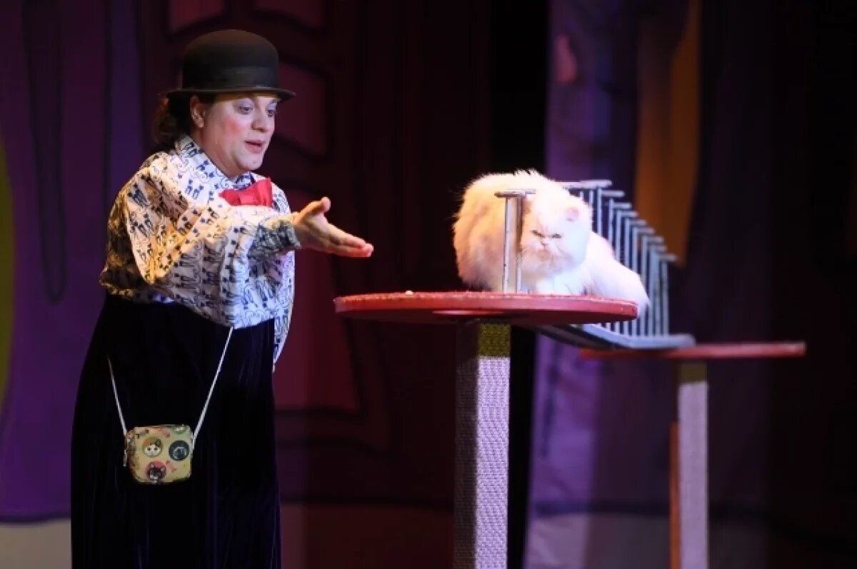    Любовь и вкусняшки.