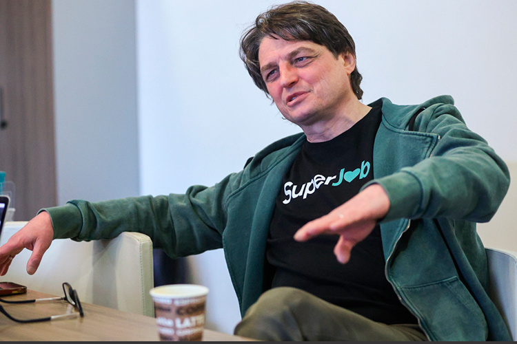    Алексей Захаров: «Безработица практически на нуле, и этот нуль становится все меньше».   
Фото: «БИЗНЕС Online»