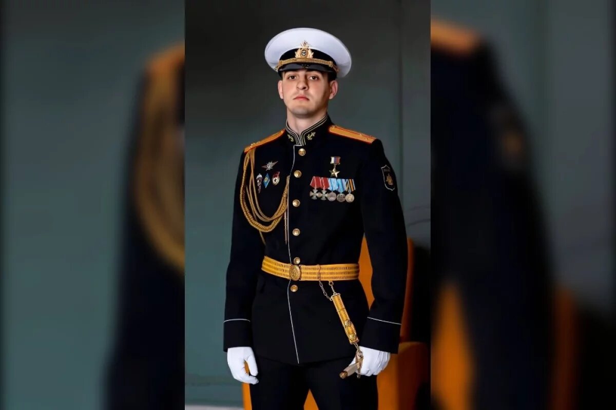    Михаил Васильев с детства мечтал быть военным и с ранних лет стремился к своей мечте.