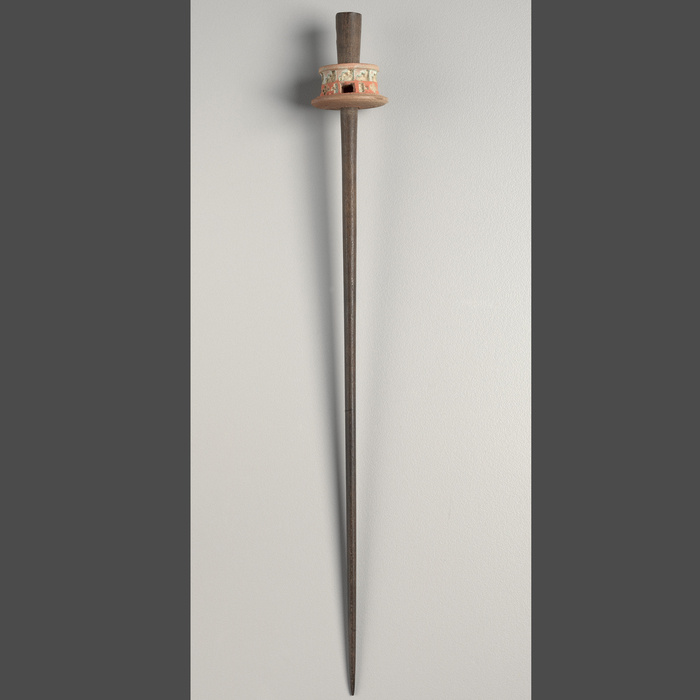 Веретено, 7-10 вв. н.э., Перу, культура Уари. Коллекция Cleveland Museum of Art. Источник: https://a-gallery.ru/tpost/neocatp2t1-pochemu-indeitsi-ne-ispolzovali-koleso