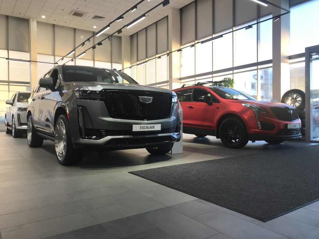 Ряд моделей Cadillac в России облагается налогом на роскошь.