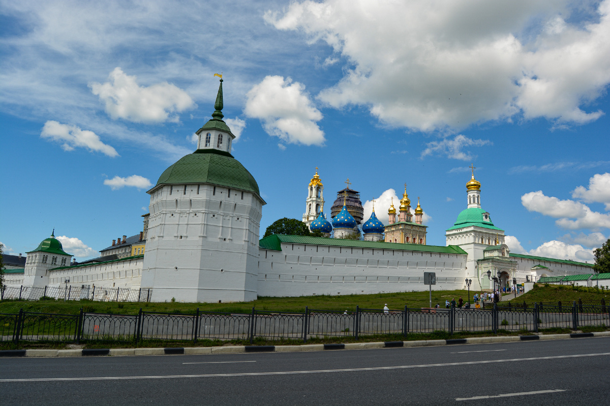 Свято-Троицкая Сергиева лавра