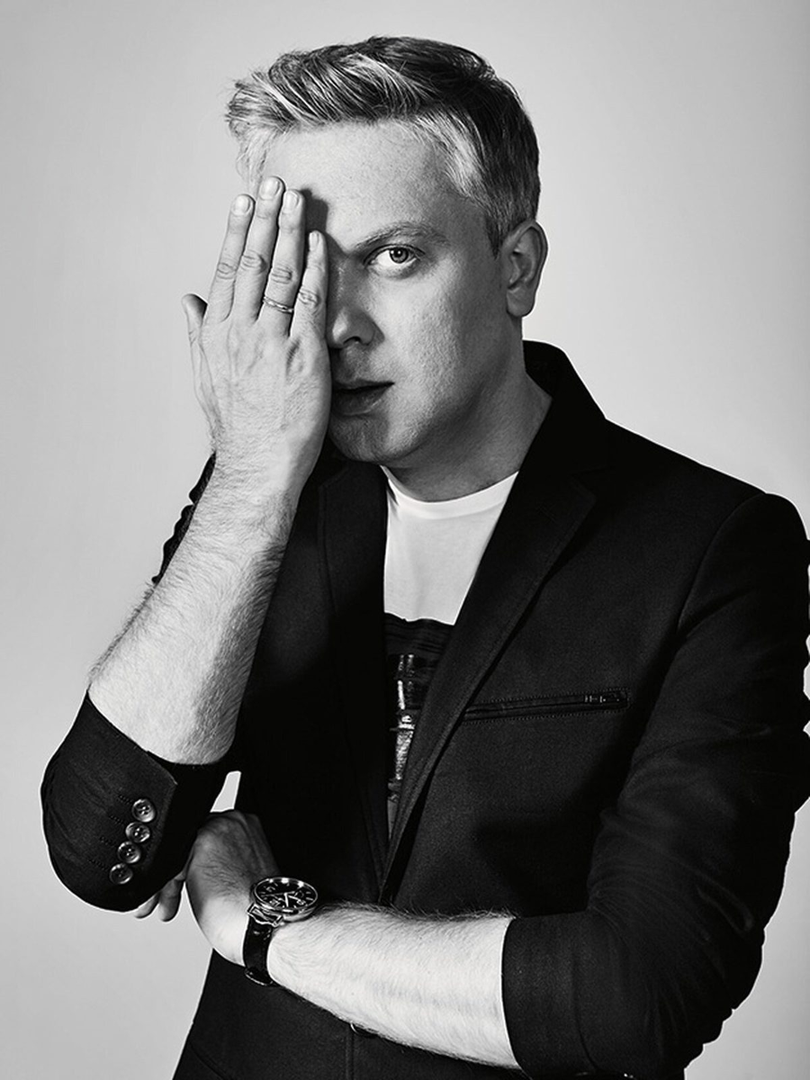 Представитель мужчины-стрельца - Сергей Светлаков.