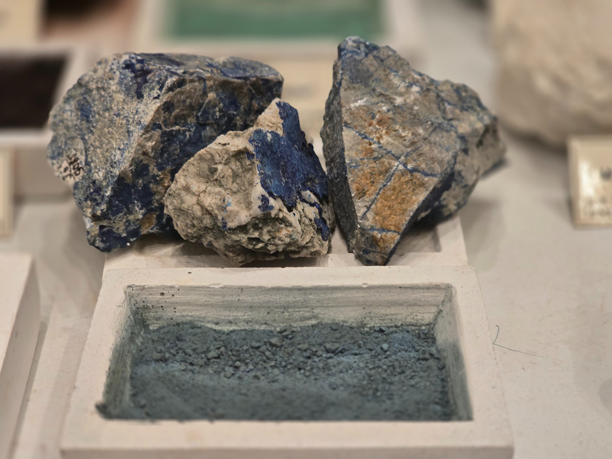 
Азурит (медная лазурь), Казахстан, Джезказганское месторождение