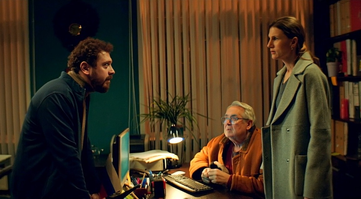 Дед, с дочерью и с ее бывшим мужем.