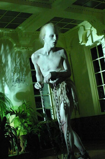 Кадр из фильма «Сигаретный ожог» (2005)