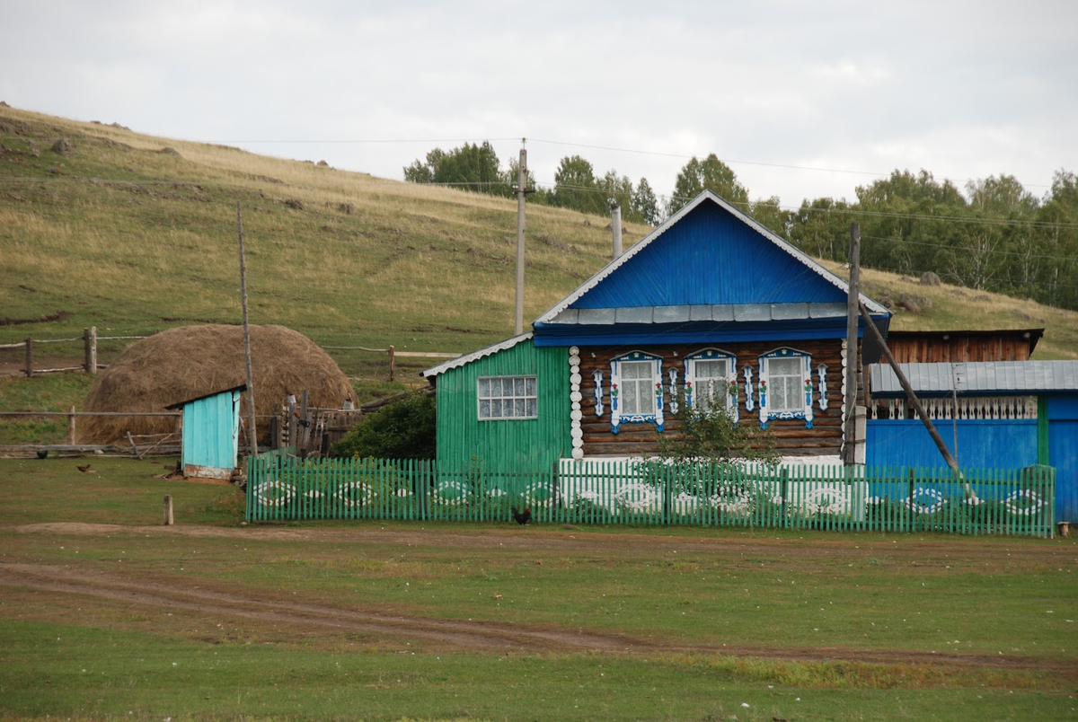 Деревня Кага, Башкирия (примерно так выглядит дом героев)