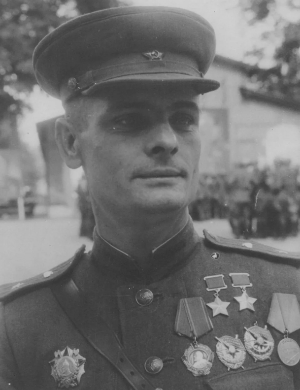 майор Н.И.Горюшкин (1915-1945). Источник - https://warheroes.ru/hero/hero.asp?photo_id=1925