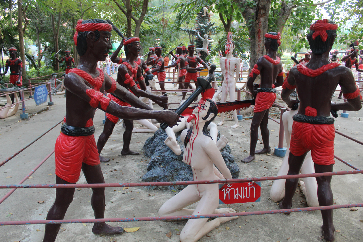 Скульптуры в человеческий рост