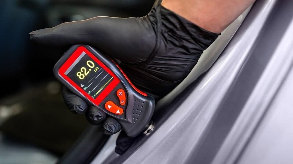 Лучшие толщиномеры для автомобилей в 2025 году