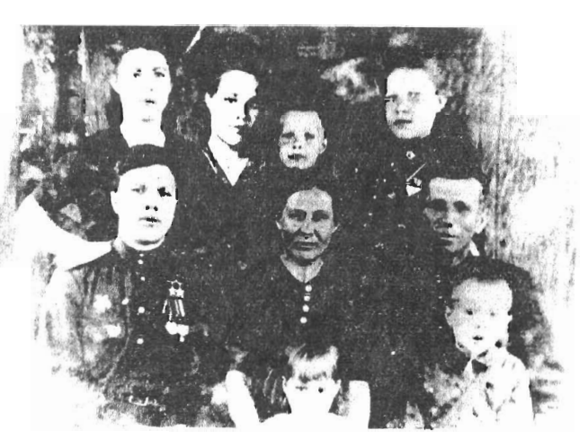 Источник - http://46.180.137.182:8080/e.reading/e-books/Borisova_L_P_Dvazhdy_Geroj_Sovetskogo_Soyuza_Shilin_Afanayj_Petrovich.pdf