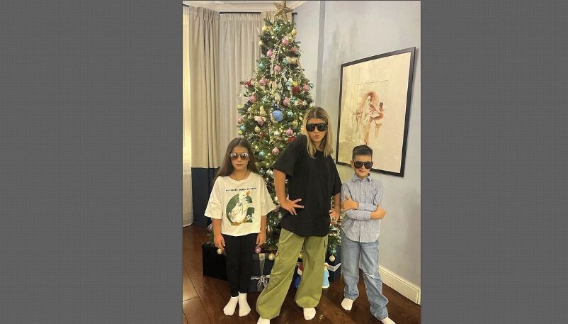 Вячеслав - многодетный, любящий отец