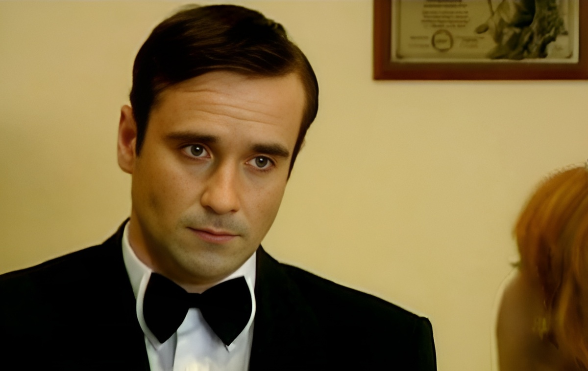 Алексей Матошин в сериале «Даша Васильева. Любительница частного сыска 3», 2004 г.