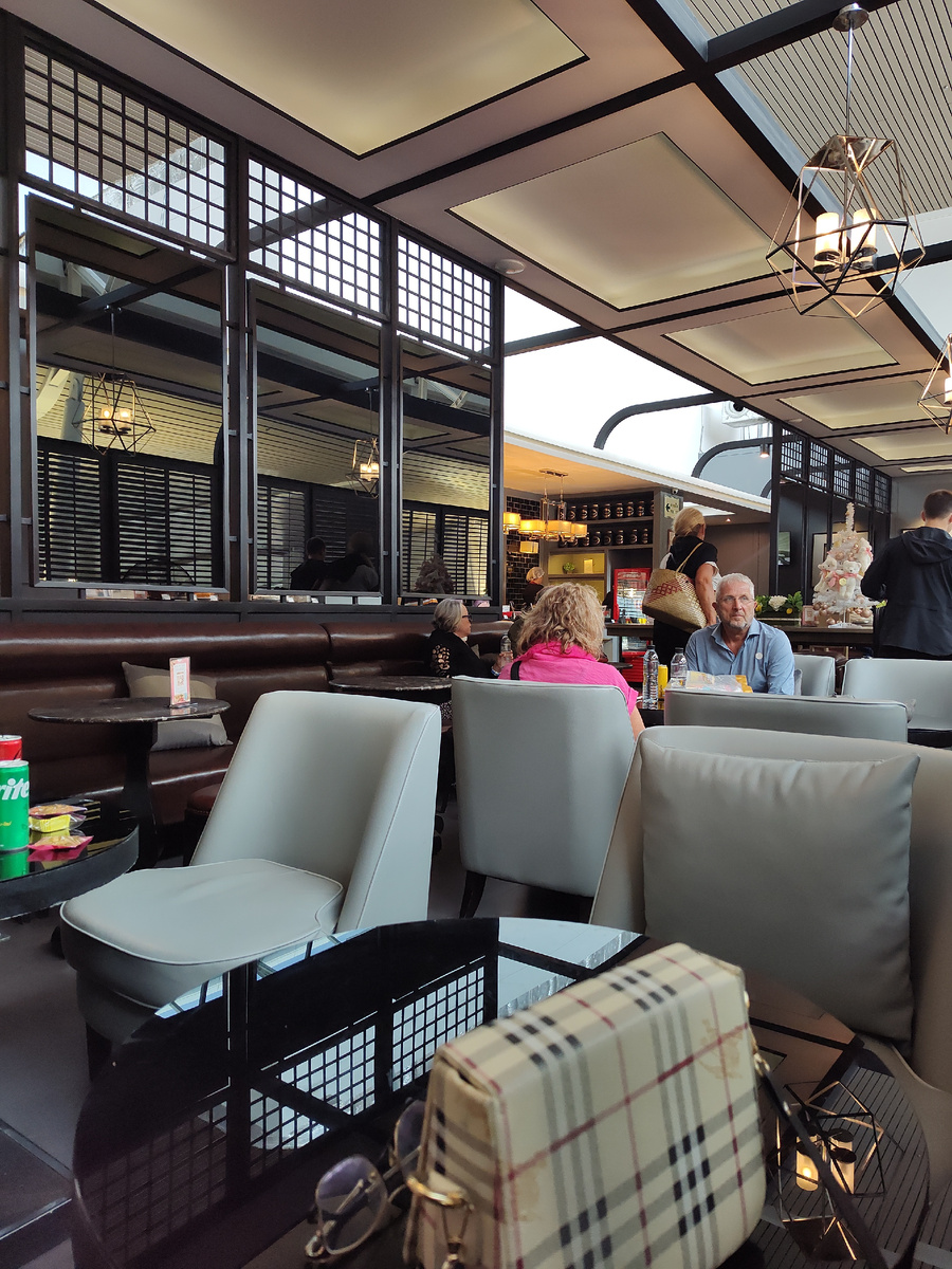 БЗ в аэропорту Пхукета