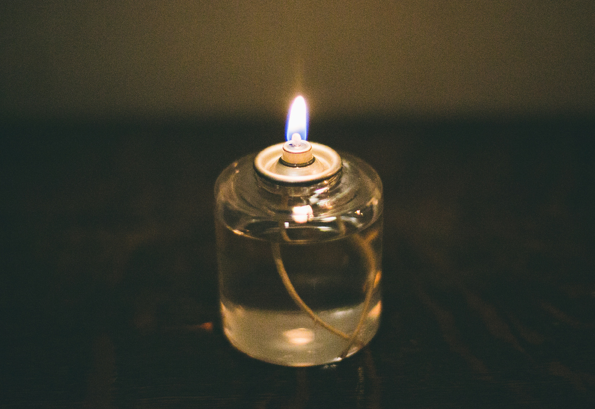 Можно ли в свечу добавить растительное масло