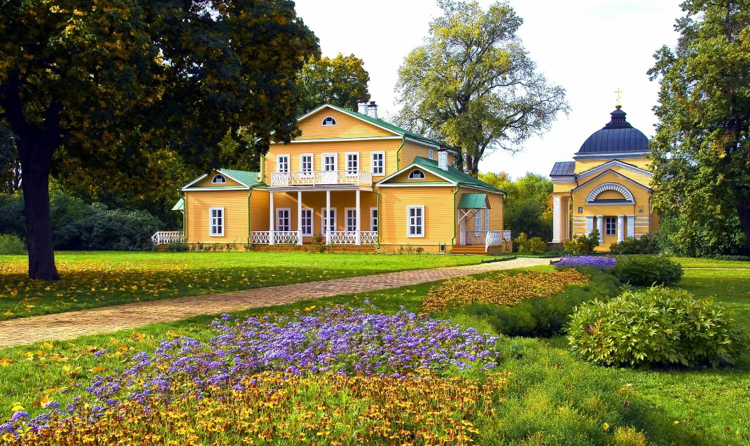 Тарханы, родовое гнездо Лермонтова 