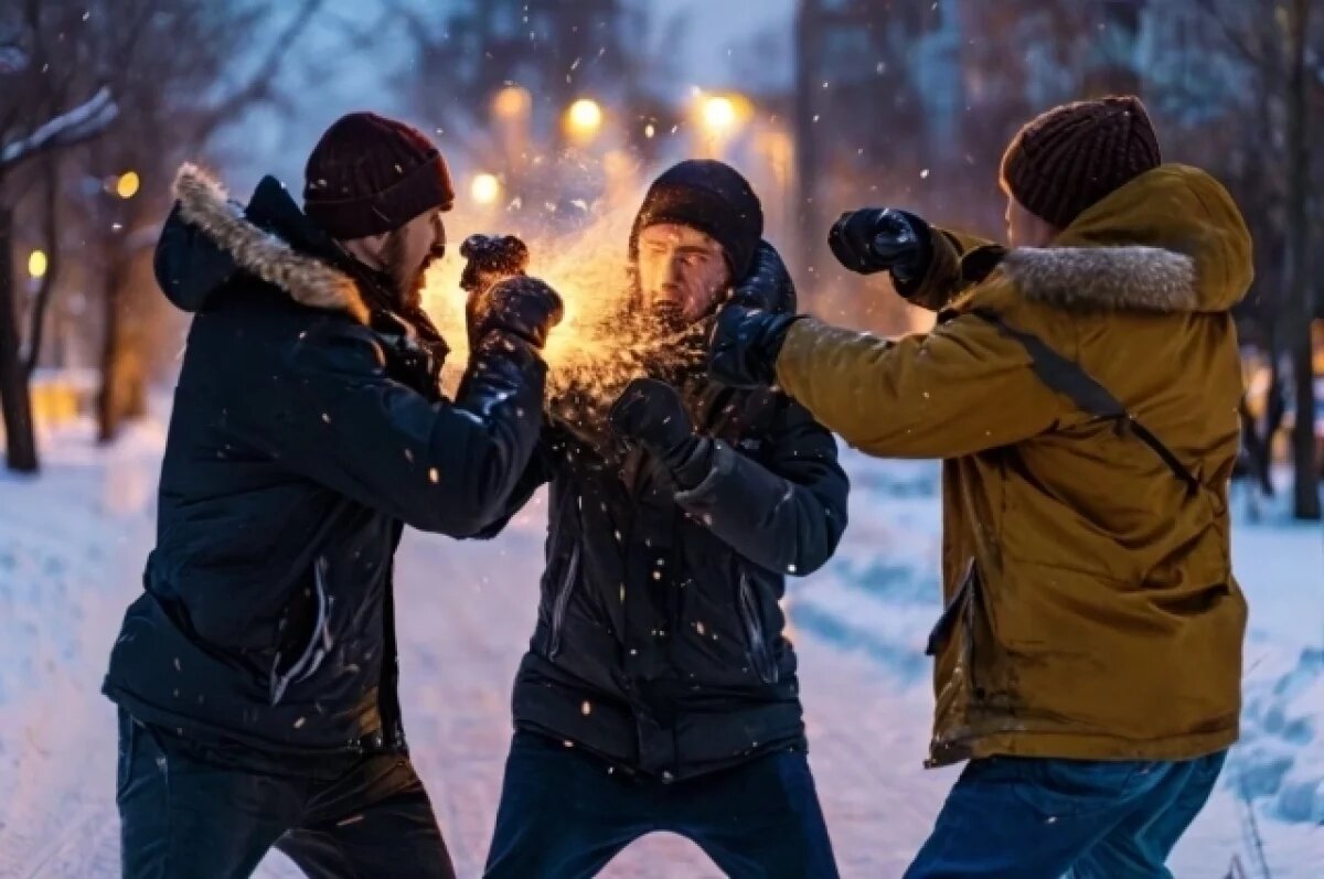    В Петербурге подростки избили и ограбили двоих пассажиров автобуса