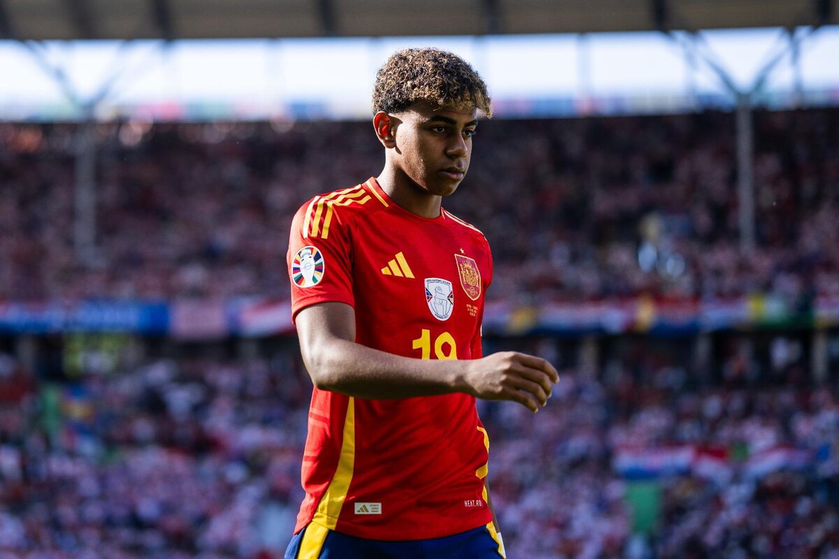 Global Look Press📷Ламин Ямаль