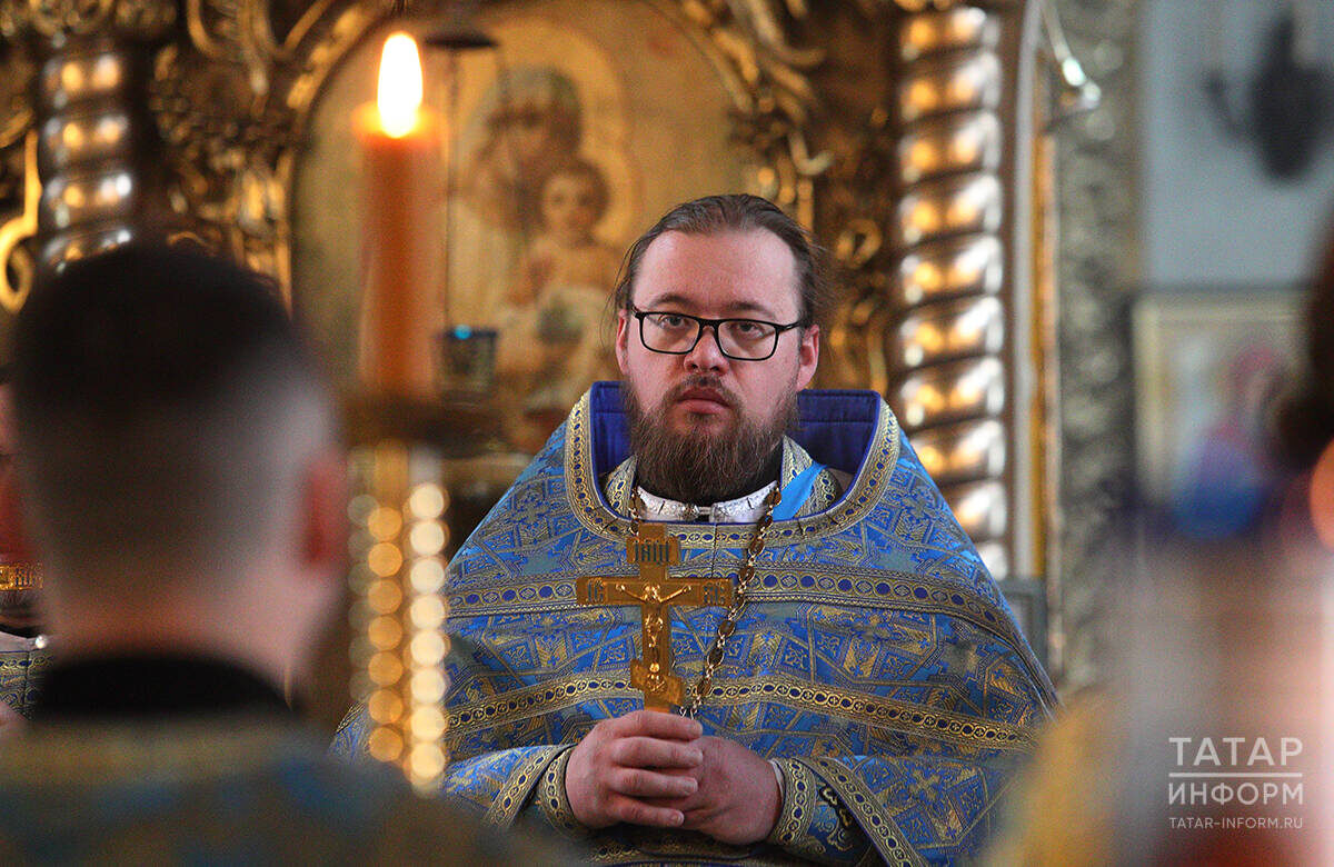 ​«По церковным правилам, за гадания полагается отлучение от причастия сроком на шесть лет» Фото: © «Татар-информ»