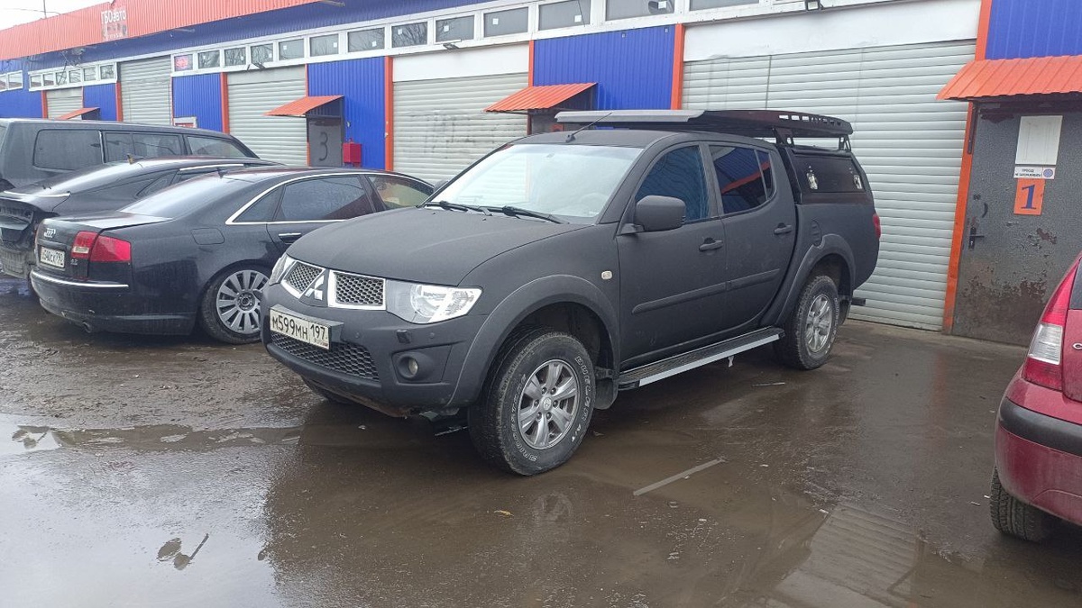 Стандартная шагрень, черный цвет