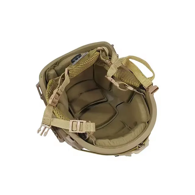 Пена с эффектом памяти в военном шлеме