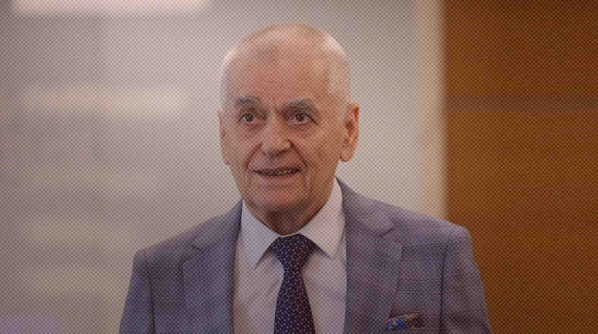    Геннадий Онищенко