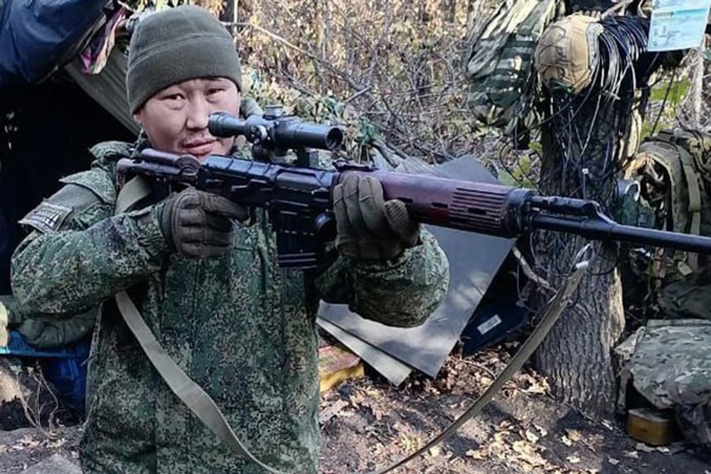    Боец-штурмовик из Якутии Андрей Григорьев владеет навыками применения многих видов боевого оружия. / Из личного архива Андрея Григорьева