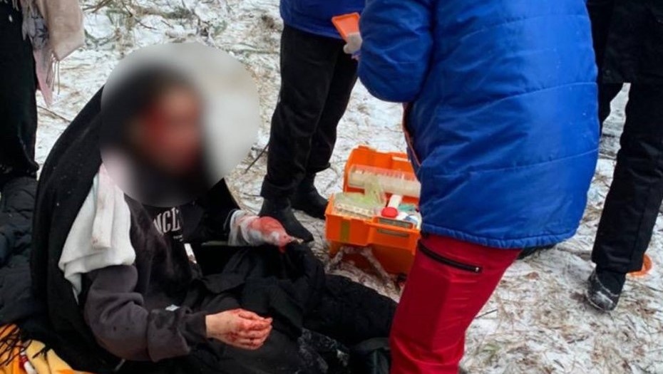    Пострадавшие в ДТП с автобусом в Карелии, 5 января 2025 Автор фото: t.me/mchs_10