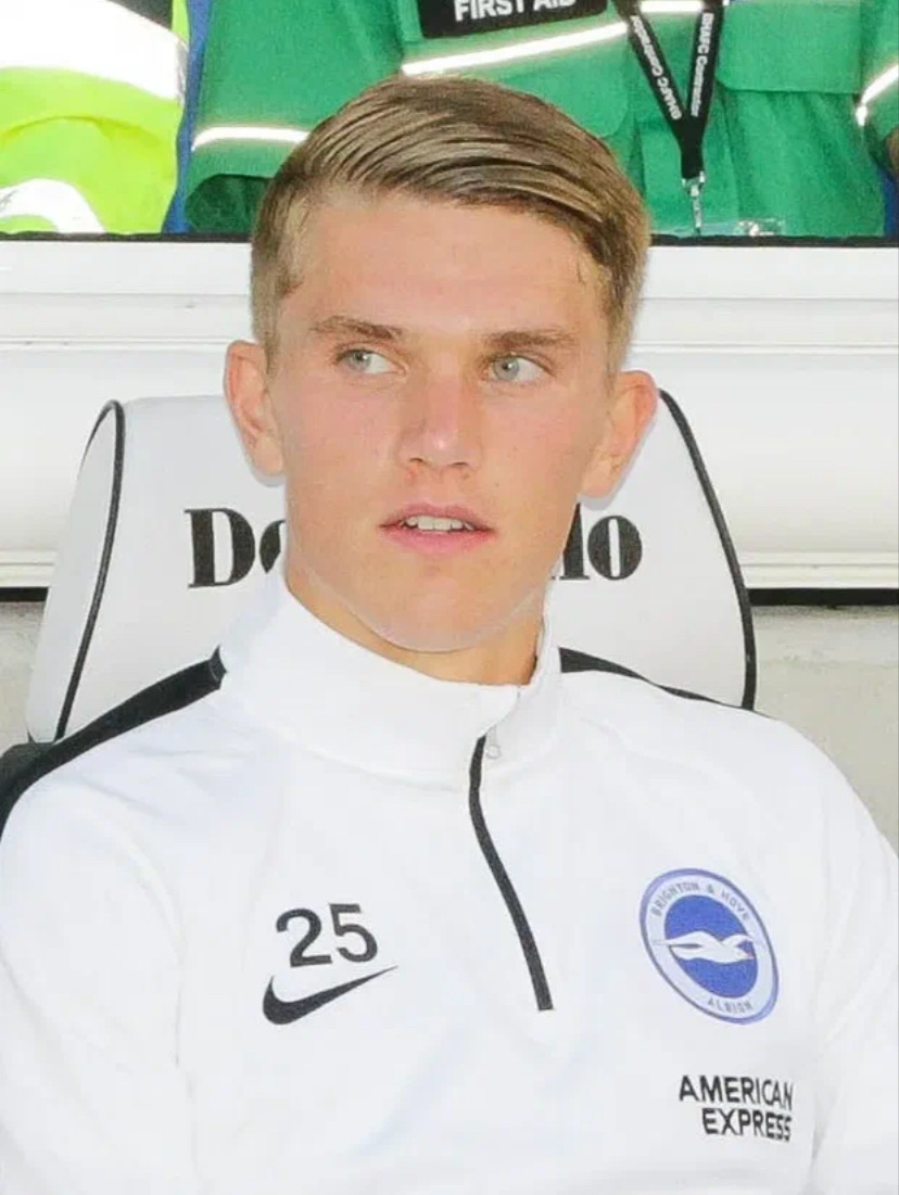 Дьёкереш в «Брайтоне»