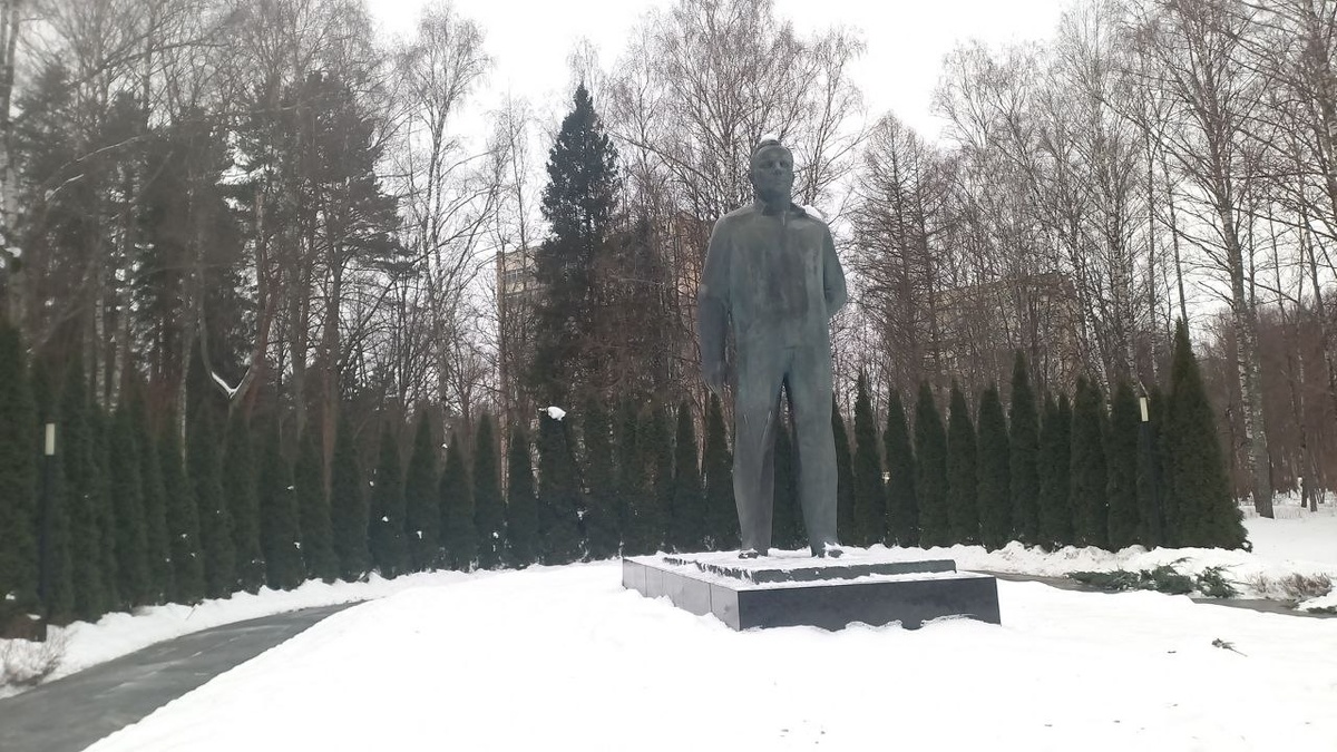 Памятник Ю.А. Гагарина