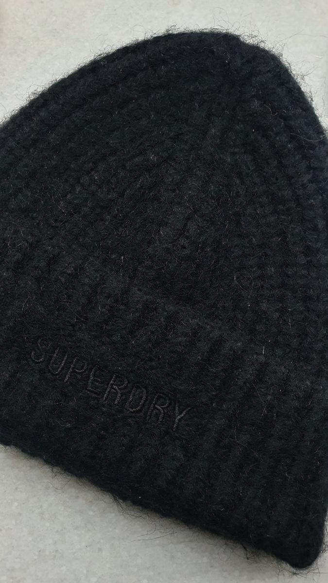 Была в новом состоянии, перед стиркой отрезала пластиковую пломбу. 