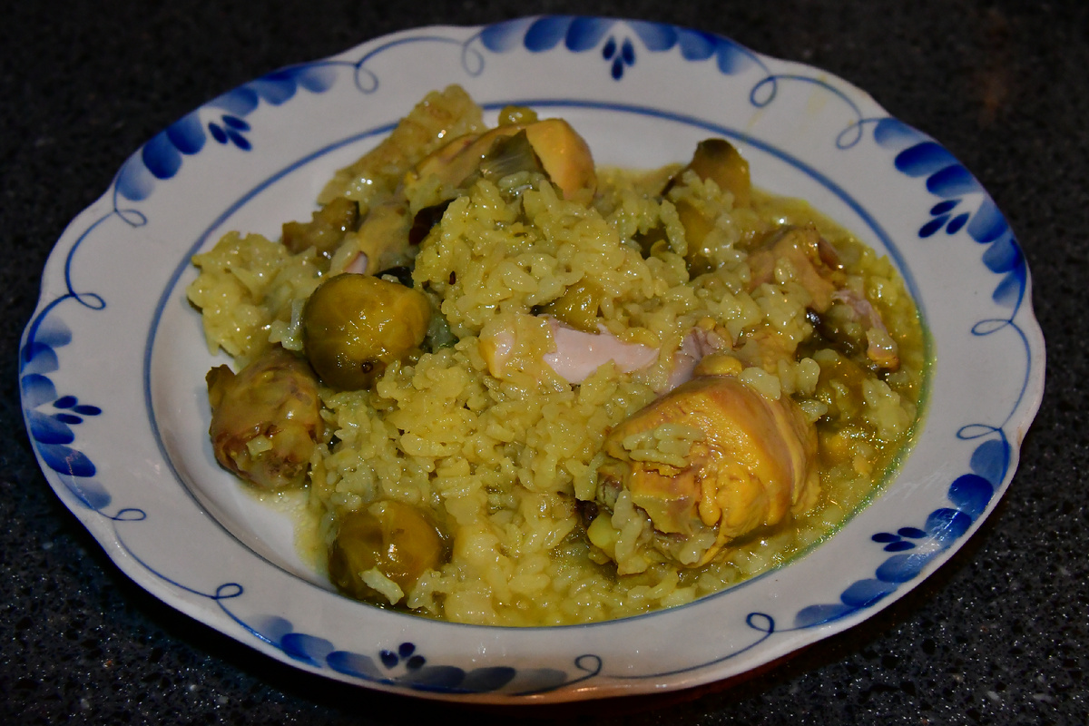 Курица с рисом и овощами