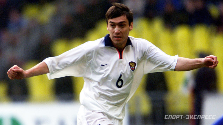    Юрий Ковтун в матче Россия — Югославия (1:1). 2 июня 2001 года. Москва.Александр Вильф архив «СЭ»