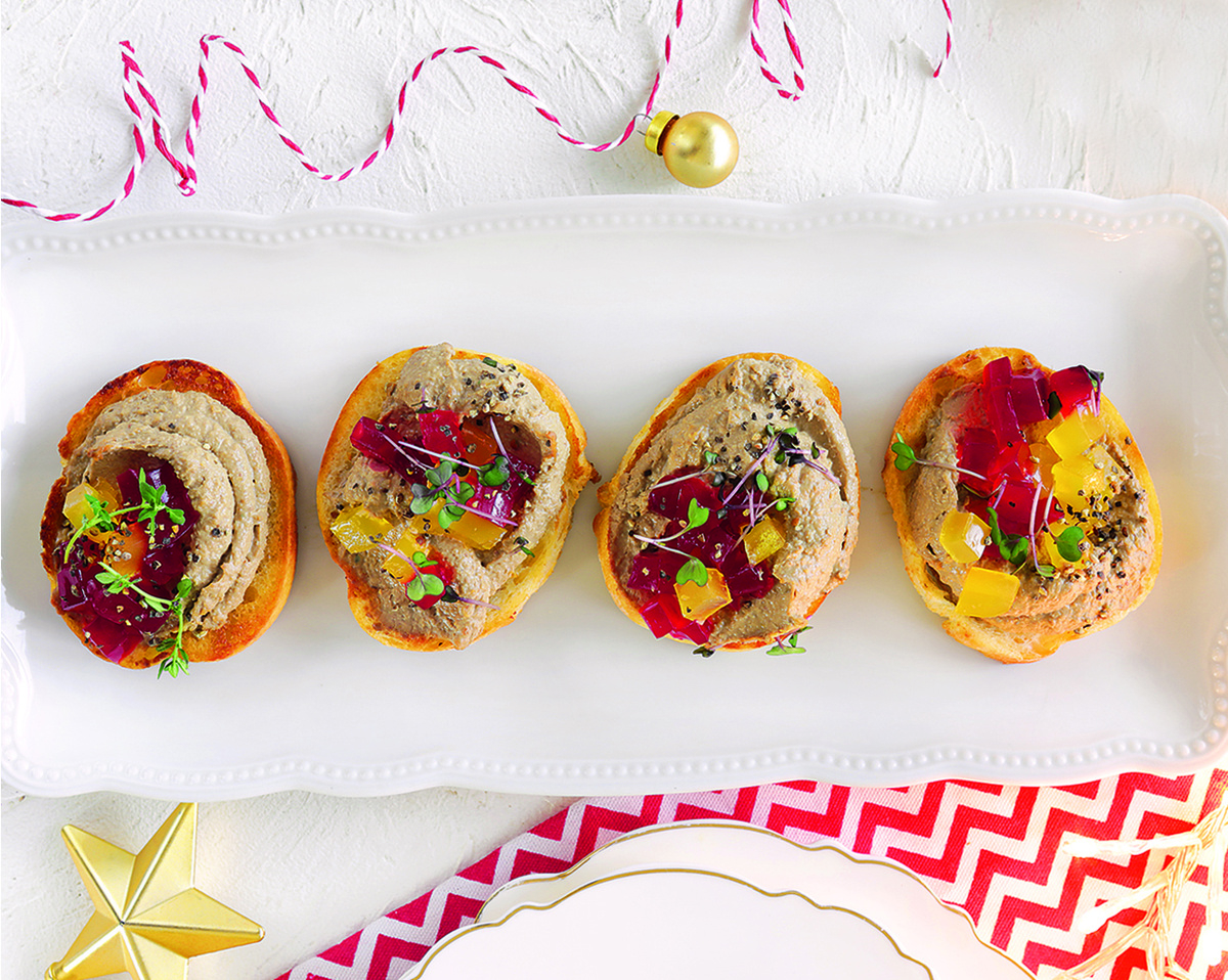 Нежная и лёгкая закуска — идеальный вариант для фуршета.