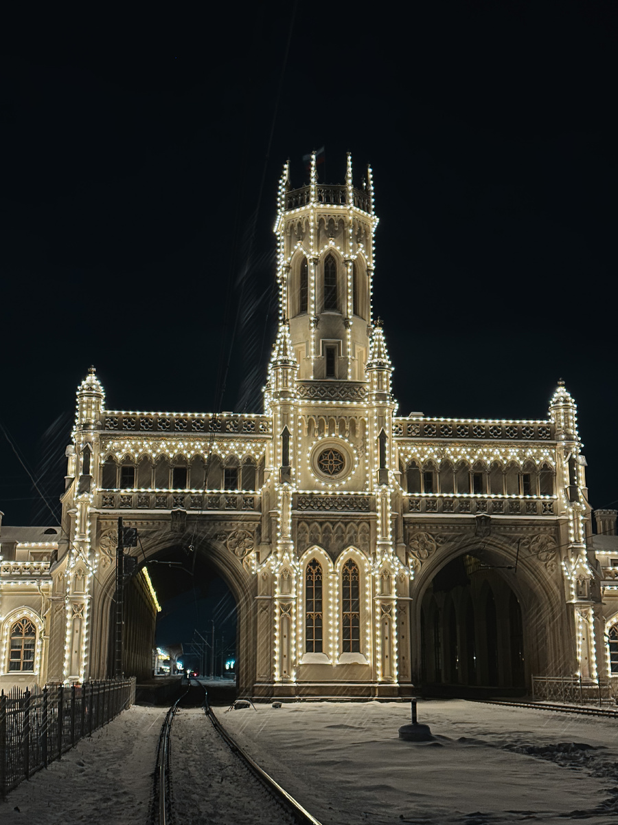 Станция Новый Петергоф. Фото: Алиса в Петербурге